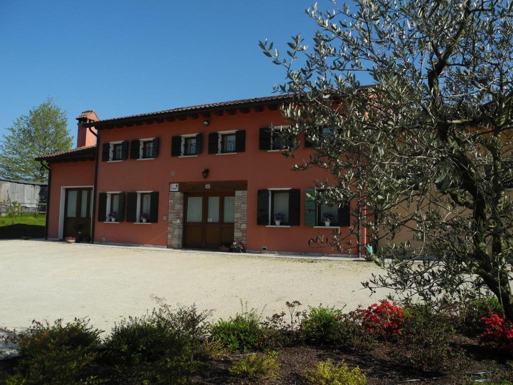 Castelcucco Agriturismo Cornolereヴィラ エクステリア 写真